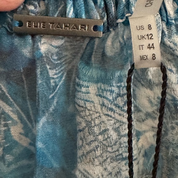 Elie Tahari Dress Rayna Blue Floral Sheer with black liner shell Size 8 NWT - Picture 4 of 12